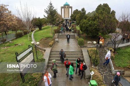 از راه‌اندازی ۵ مرکز اطلاع‌رسانی گردشگری تا آمادگی کامل همدان برای میزبانی از مسافران نوروزی